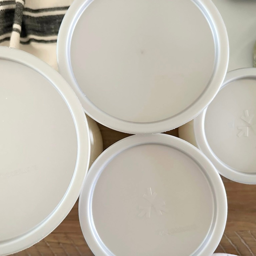 Tupperware One-Touch Reminder Canister Set with Lids - Picture 2 of 11